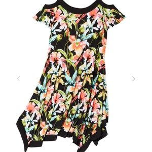 NWT Cold Shoulder dress